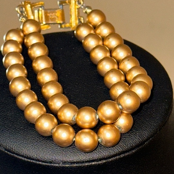 Golden Pearl double strand Bracelet with gold clasp - Picture 1 of 7